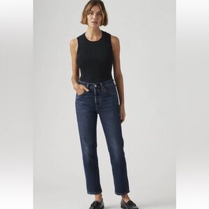 501 CROP SALSA STONEWASH
SALSA STONEWASH